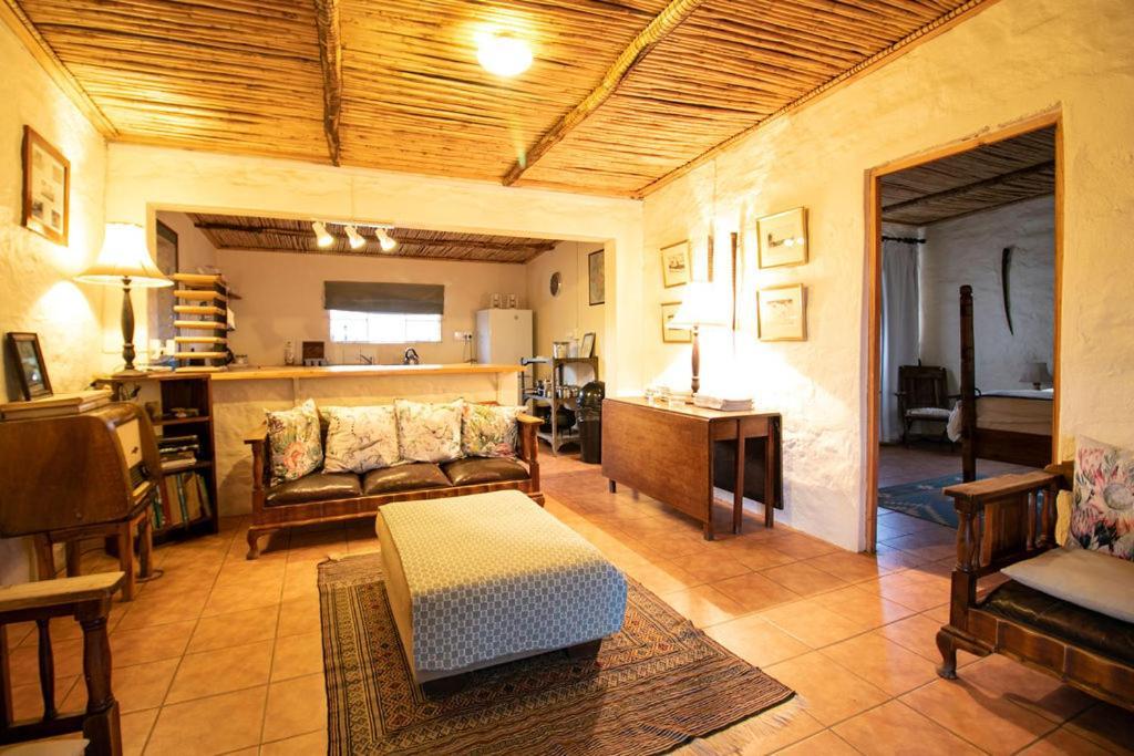 Ironstone Cottage Graaff-Reinet Dış mekan fotoğraf